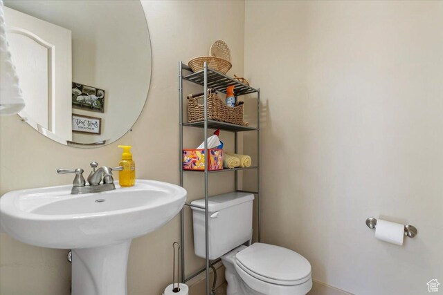 4257 W Lake Bridge Dr S, South Jordan, UT 84009 - half bath with toilet and a sink