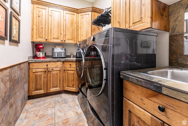 191 W Ranch Rd, Farmington, UT 84025 - laundry area with cabinet space, independent washer and dryer, wainscoting, and tile walls