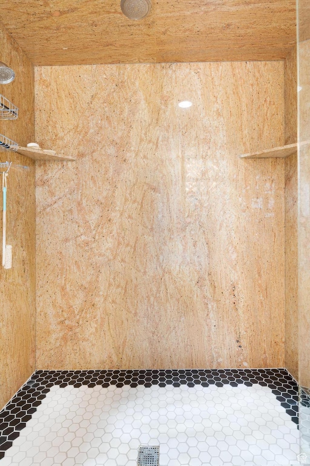 966 Mill Rd, Evanston, WY 82930 - view of walk in closet