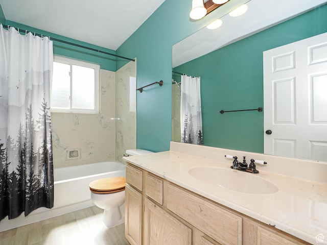 1402 E Valley Ridge Dr S, Sandy, UT 84093 - full bath featuring vanity, shower / tub combo, and wood finished floors