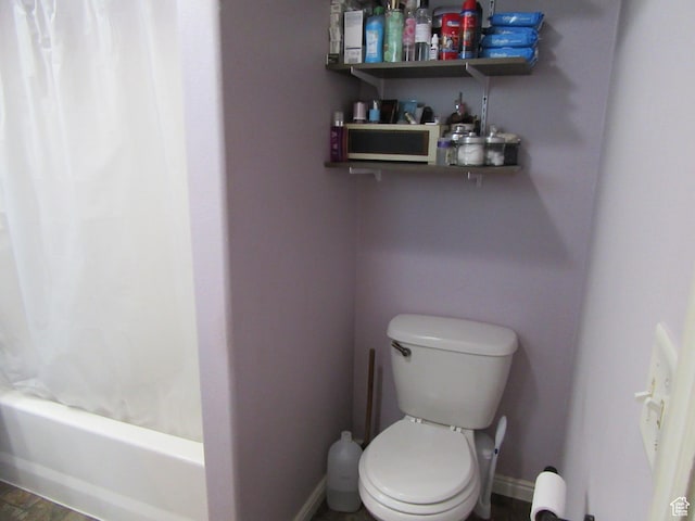 544 E 1875 S, Roosevelt, UT 84066 - full bath featuring toilet and shower / bath combo with shower curtain