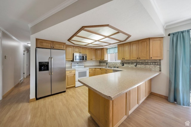 13155 S 3600 W, Riverton, UT 84065 - kitchen with stainless steel appliances, light wood finished floors, ornamental molding, a peninsula, and light countertops