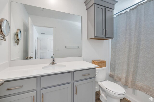 1127 W Hidden Spring Dr, Santaquin, UT 84655 - bathroom with vanity and shower / tub combo with curtain
