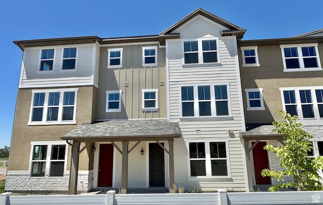 1650 N Main St N Unit 116, Layton, UT 84041 - view of front of home featuring board and batten siding