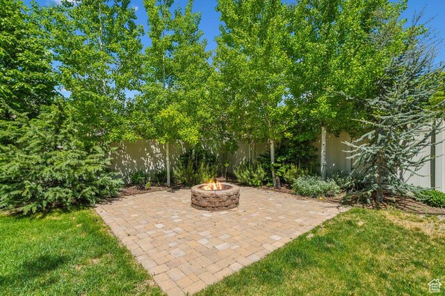 449 E Crystal Meadow Ln, Draper, UT 84020