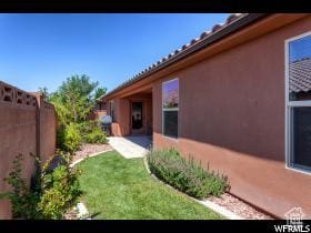 3853 Mitchell Dr, Santa Clara, UT 84765 - view of yard