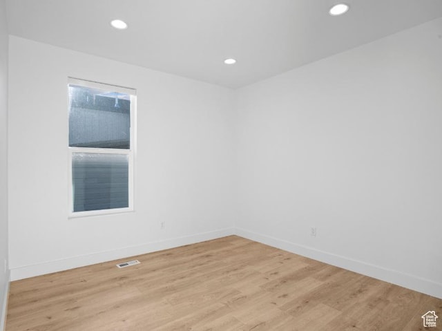 5885 N Canyon Rim Rd Unit 624, Lehi, UT 84043 - empty room with light wood-style flooring and recessed lighting