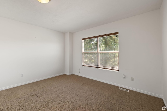 3991 W Hollandia Ln, West Jordan, UT 84084 - empty room with carpet floors