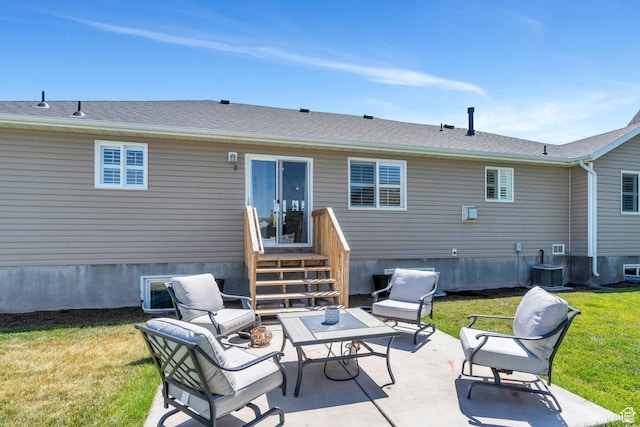 914 W Red Fox Ln, Saratoga Springs, UT 84045 - back of house featuring a patio area and a yard