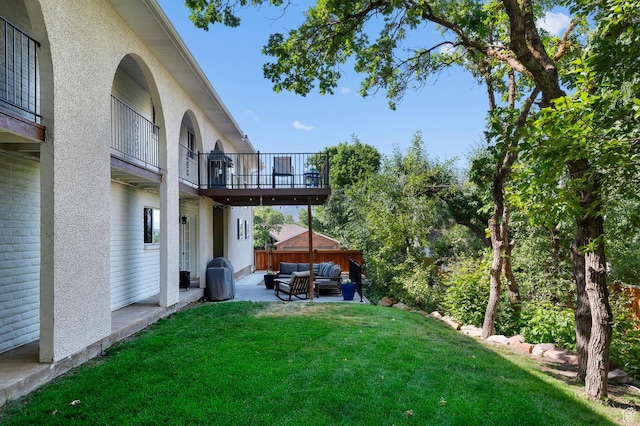 7968 S Titian St E, Cottonwood Heights, UT 84121 - view of yard featuring an outdoor hangout area, a balcony, and a patio
