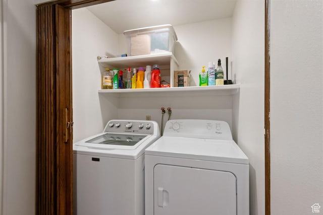 141 E 700 N Unit 29, Provo, UT 84606 - washroom with washing machine and clothes dryer