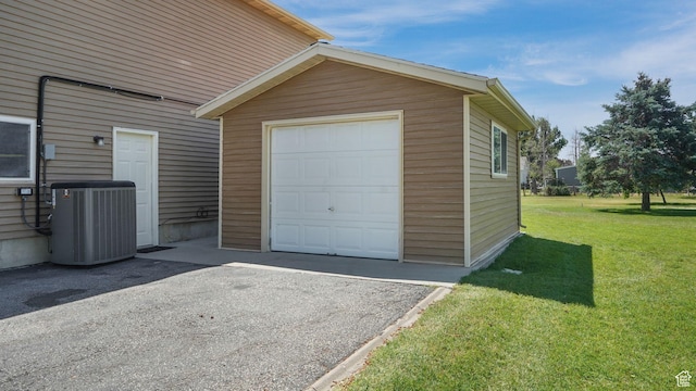 4403 W 3850 S, West Haven, UT 84401 - view of garage