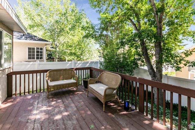 11805 S Sunset Ponds Dr Unit 5, Draper, UT 84020 - wooden deck with a fenced backyard