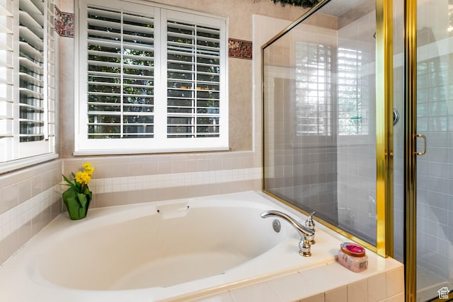 11805 S Sunset Ponds Dr Unit 5, Draper, UT 84020 - bathroom featuring a garden tub and a shower stall