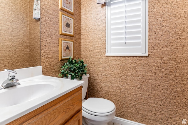 11805 S Sunset Ponds Dr Unit 5, Draper, UT 84020 - half bathroom featuring vanity and toilet