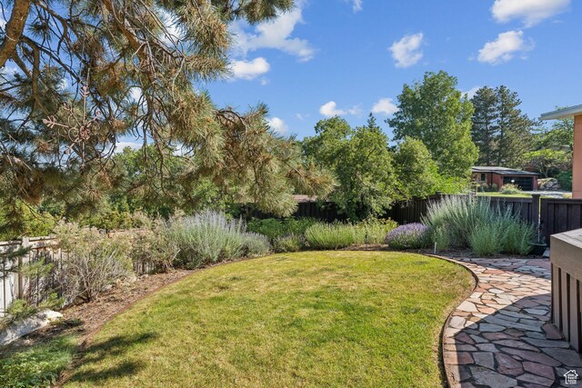 4714 S Idlewild Rd, Millcreek, UT 84124 - view of yard