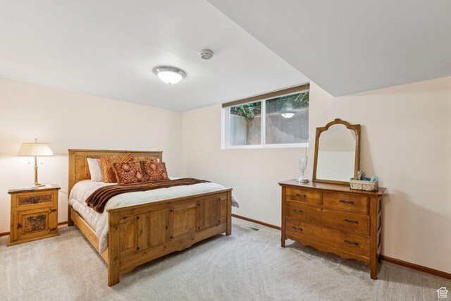 4714 S Idlewild Rd, Millcreek, UT 84124 - bedroom featuring light carpet