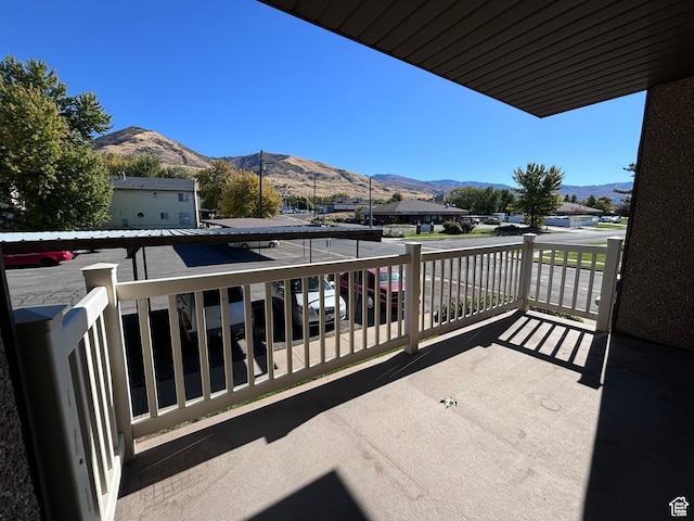 88 W 50 S Unit Q6, Centerville, UT 84014 - balcony featuring a mountain view