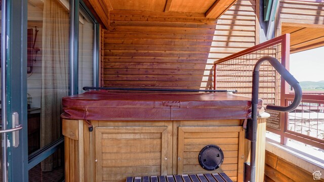 1456 W Newpark Blvd Unit 213, Park City, UT 84098 - detailed view of wood walls