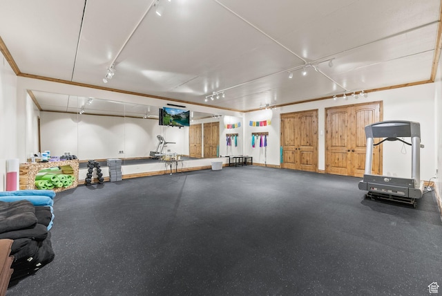 364 N Tanner Ln, Midway, UT 84049 - workout room with baseboards