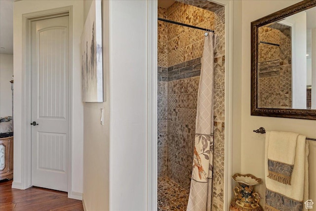 1487 E Deer Ridge Dr, Draper, UT 84020 - full bathroom with a tile shower and wood finished floors