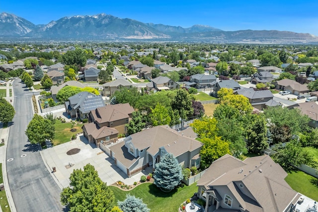 3065 W Current Creek Dr, South Jordan, UT 84095 - aerial view of residential area featuring a mountainous background
