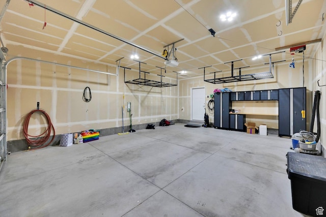 1016 N Vista Loop, Morgan, UT 84050 - garage with a garage door opener