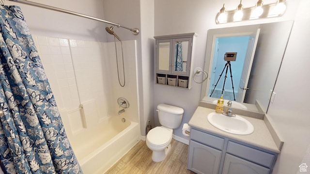13333 S Alonzo Ln W, Herriman, UT 84096 - full bathroom featuring vanity, wood finished floors, and shower / tub combo