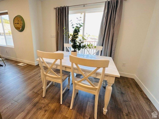 2944 W Ezra Dr, Cedar City, UT 84720 - dining room with dark wood-style flooring