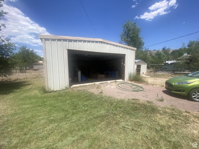 229 E 400 N, Duchesne, UT 84021 - view of detached garage