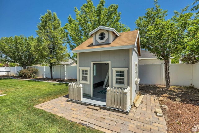 11645 S Keystone Dr, South Jordan, UT 84009 - view of outdoor structure with a fenced backyard