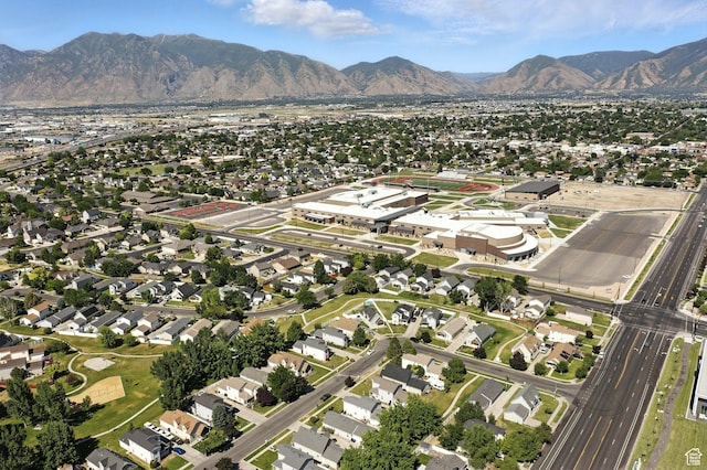 632 W 100 N, Spanish Fork, UT 84660 - aerial overview of property's location featuring mountains and nearby suburban area