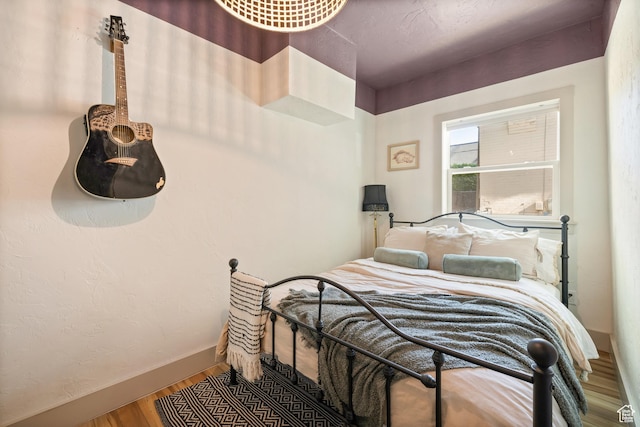 922 S 400 E, Salt Lake City, UT 84111 - bedroom featuring wood finished floors and baseboards
