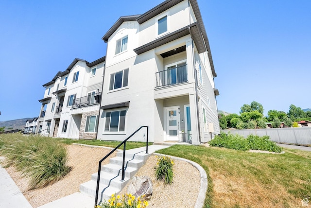 672 E 730 N Unit 25, Hyrum, UT 84319 - view of building exterior