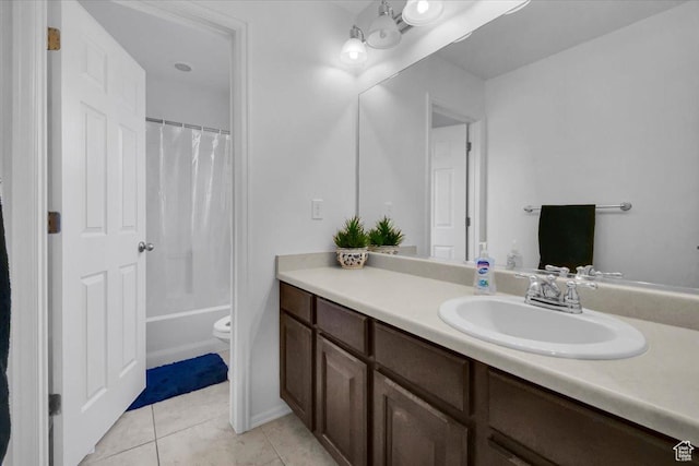 4439 W Mille Lacs Dr, South Jordan, UT 84009 - full bath featuring vanity, tile patterned floors, and shower / bath combo