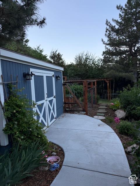 2582 Jacqueline Dr E, Ogden, UT 84403 - view of shed