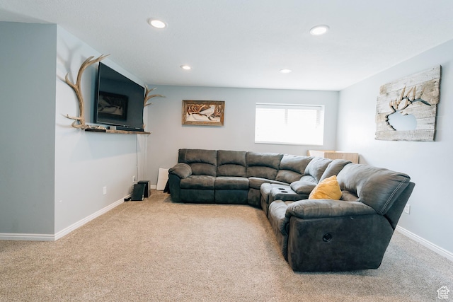 496 S 3rd E, Preston, ID 83263 - carpeted living room with recessed lighting and baseboards
