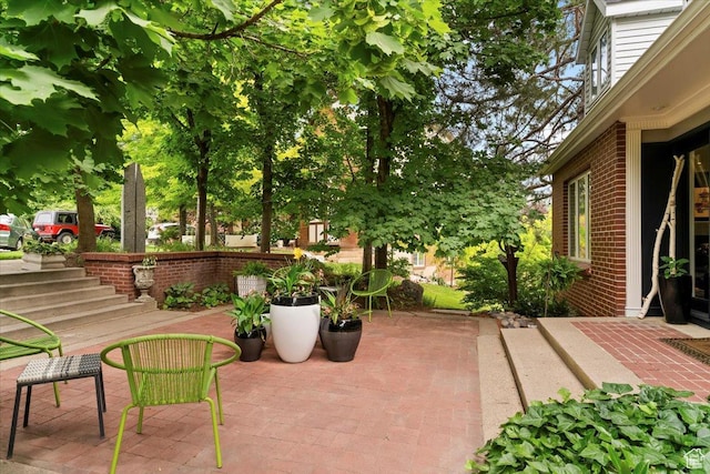 1074 E Raymond Rd, Fruit Heights, UT 84037 - view of patio