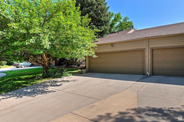 8216 S Scandia Way, Sandy, UT 84093 - garage with concrete driveway