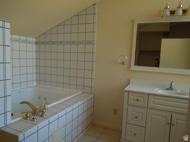 426 N Amber Ln N Unit 426, Castle Valley, UT 84532 - full bath featuring a whirlpool tub, vanity, and tile patterned floors