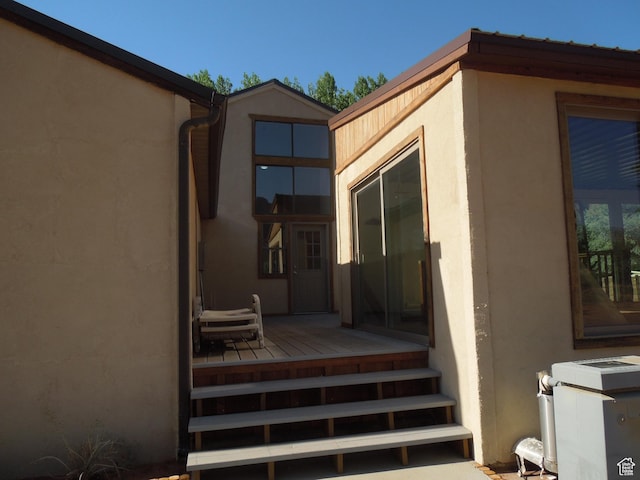 426 N Amber Ln N Unit 426, Castle Valley, UT 84532 - entrance to property featuring stucco siding and a deck