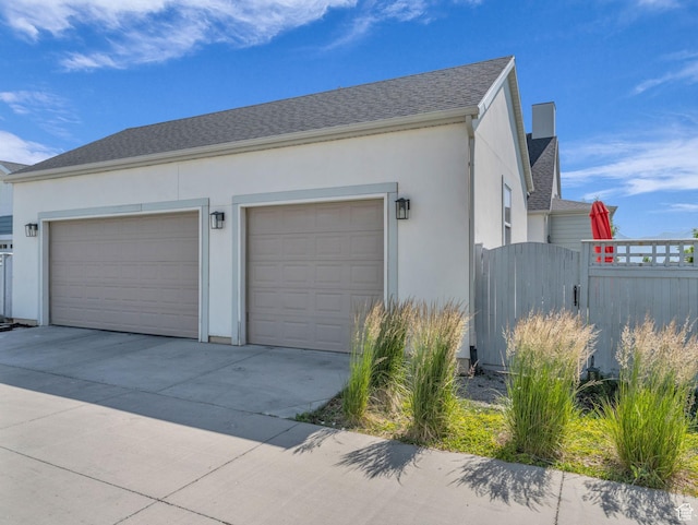 10298 S Otter Trail Dr, South Jordan, UT 84095 - garage with concrete driveway