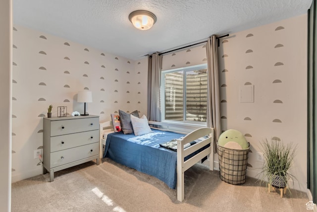 442 N Cowan Cir E, Payson, UT 84651 - carpeted bedroom featuring a textured ceiling and wallpapered walls