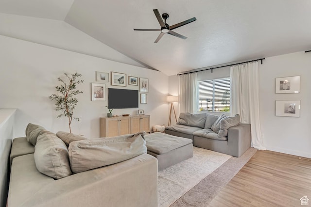 442 N Cowan Cir E, Payson, UT 84651 - living area with a ceiling fan, vaulted ceiling, and light wood finished floors