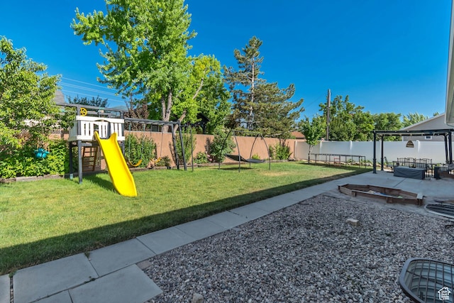 442 N Cowan Cir E, Payson, UT 84651 - fenced backyard with a playground and a patio area