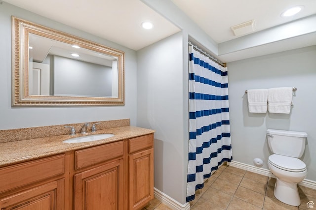 5183 W Heartland Cv, Herriman, UT 84096 - full bath featuring vanity, tile patterned floors, recessed lighting, and a shower with shower curtain