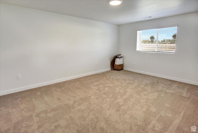 2106 W 2000 N, Farr West, UT 84404 - empty room with carpet flooring and baseboards