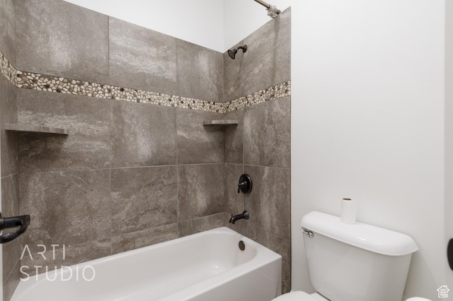 943 N 100 W, Hurricane, UT 84737 - bathroom featuring toilet and shower / bath combination