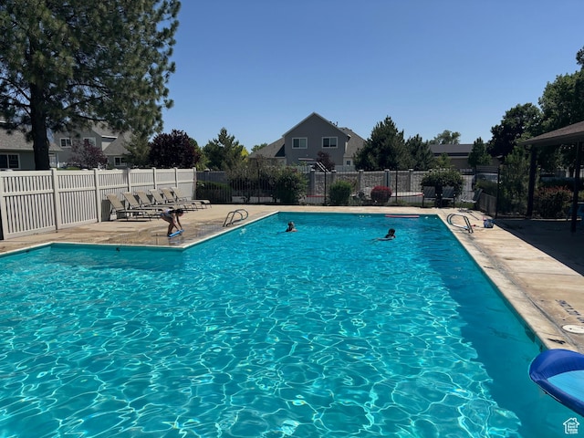332 W Amiron Way Unit D, Orem, UT 84057 - community pool with a patio
