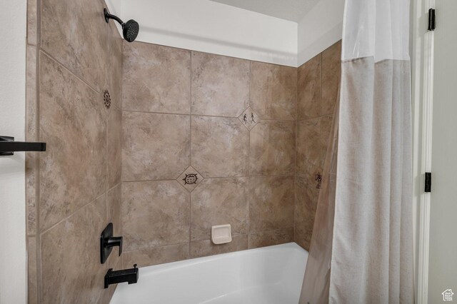 504 E Telegraph St Unit 89, Washington, UT 84780 - full bath featuring shower / bath combination with curtain